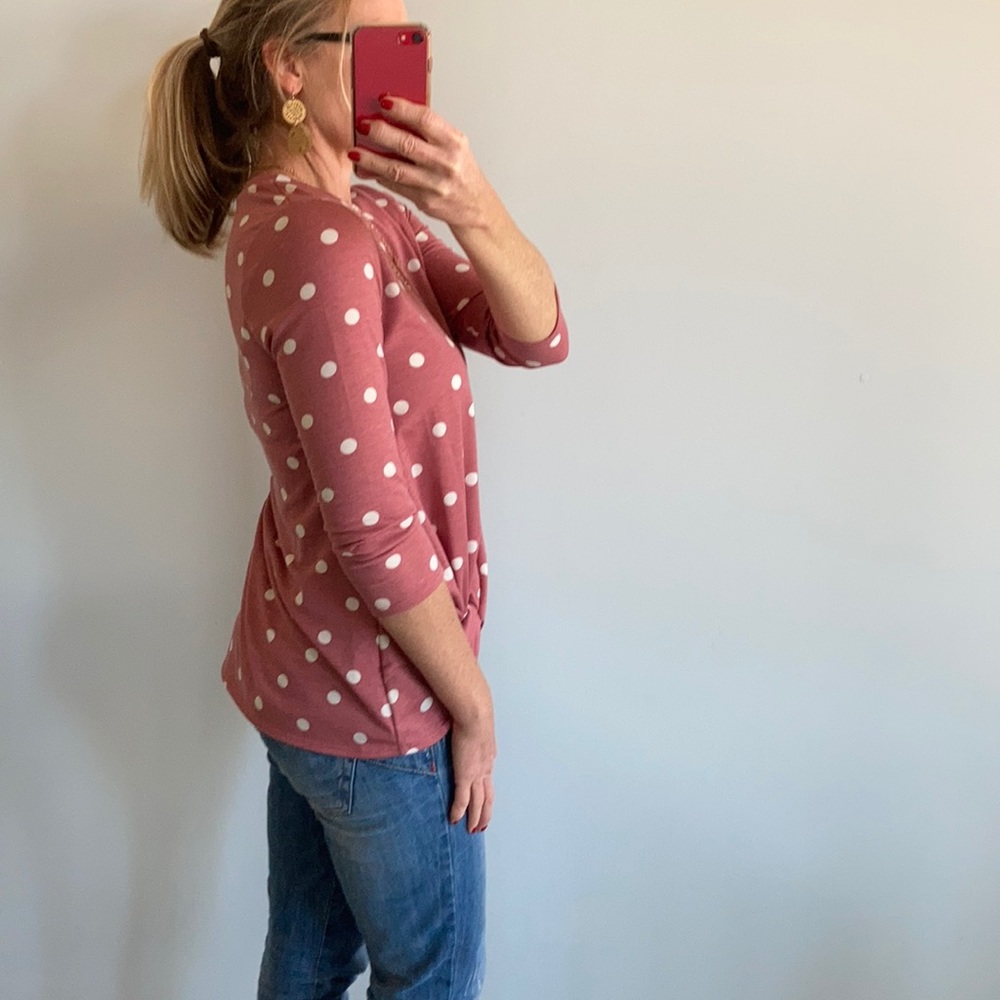 Mauve & White Polka Dot 3/4 Sleeve Top - Picture 5 of 8